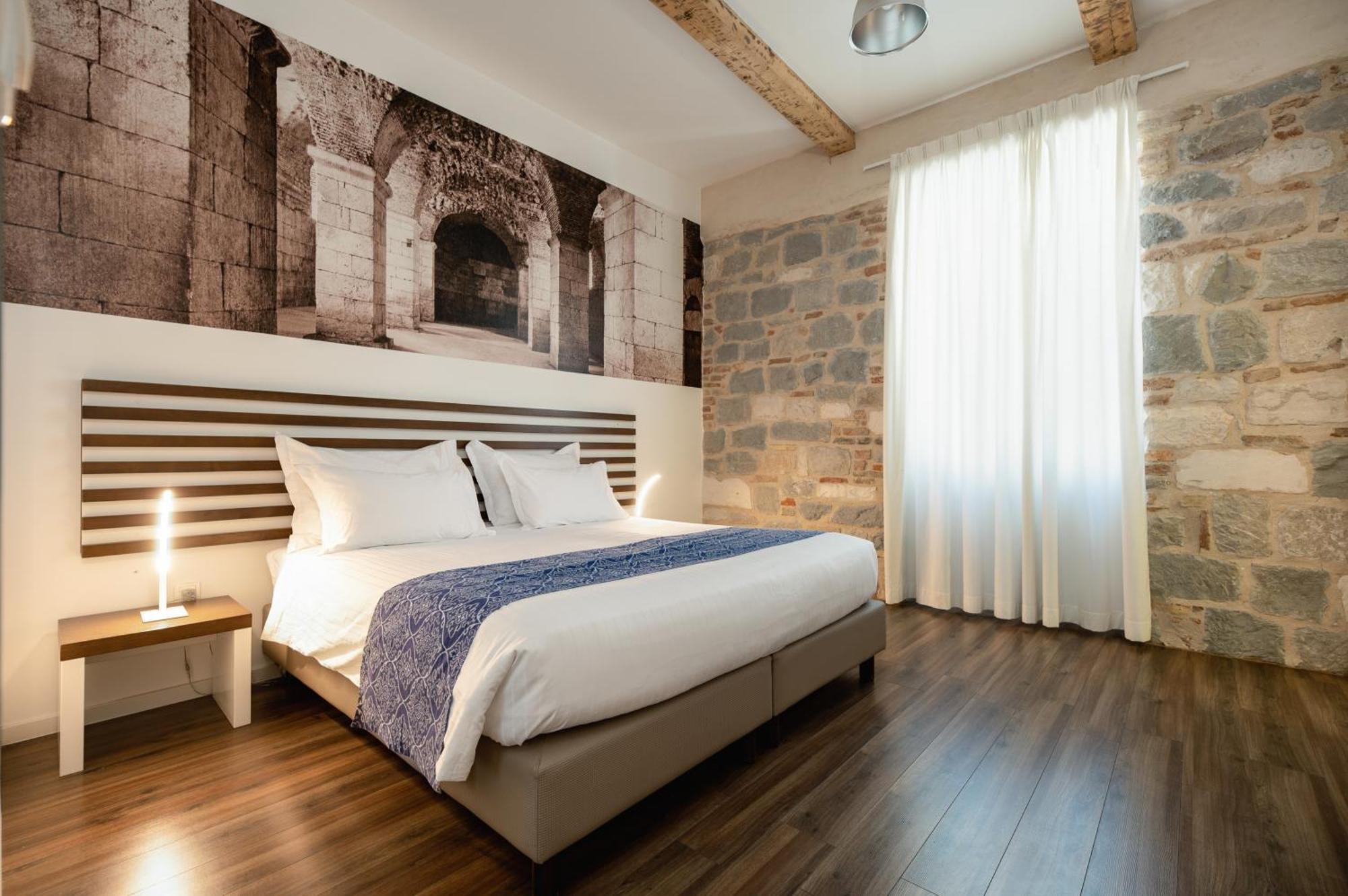 Azur Palace Luxury Rooms Split Exterior foto
