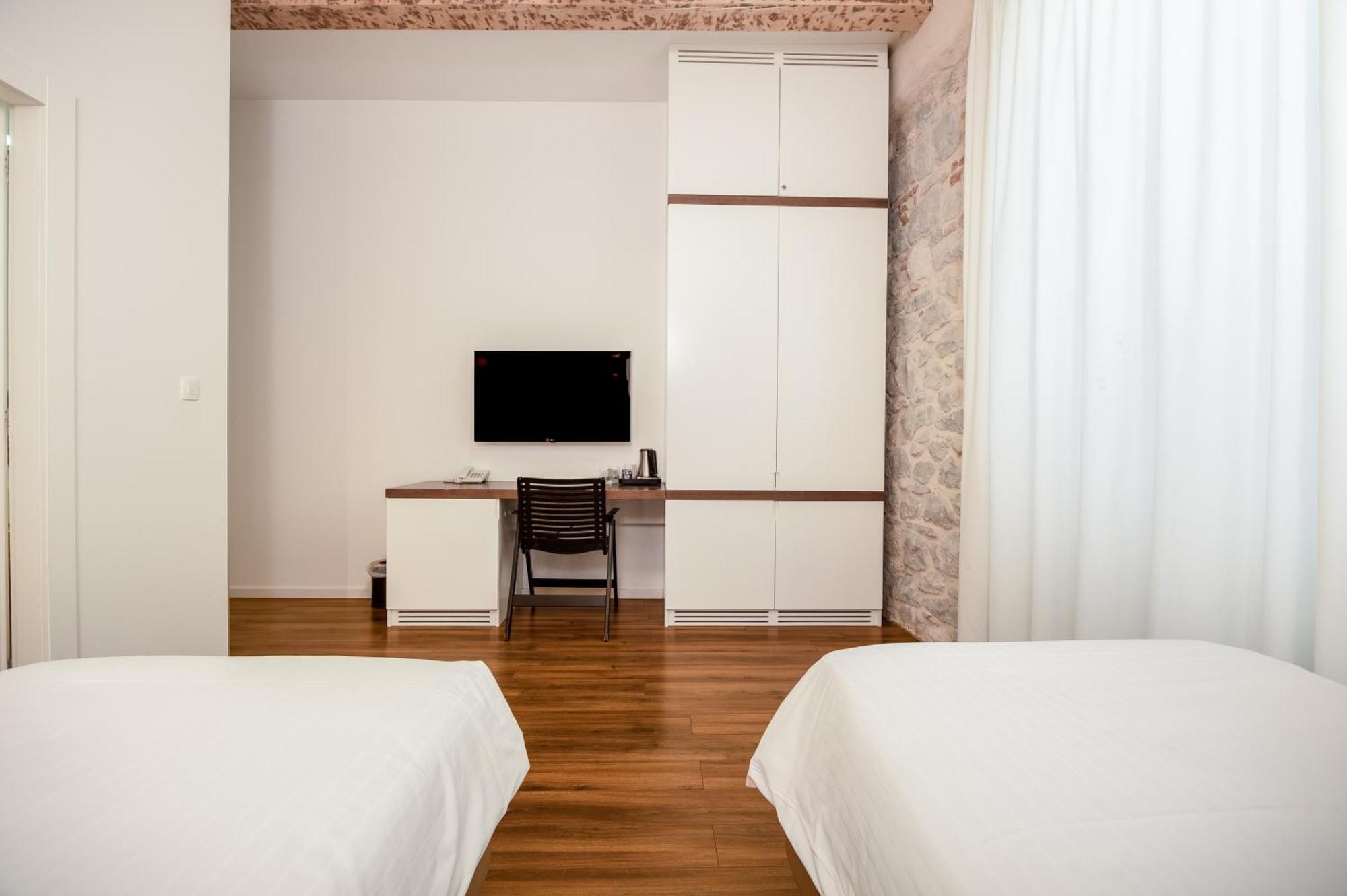 Azur Palace Luxury Rooms Split Exterior foto