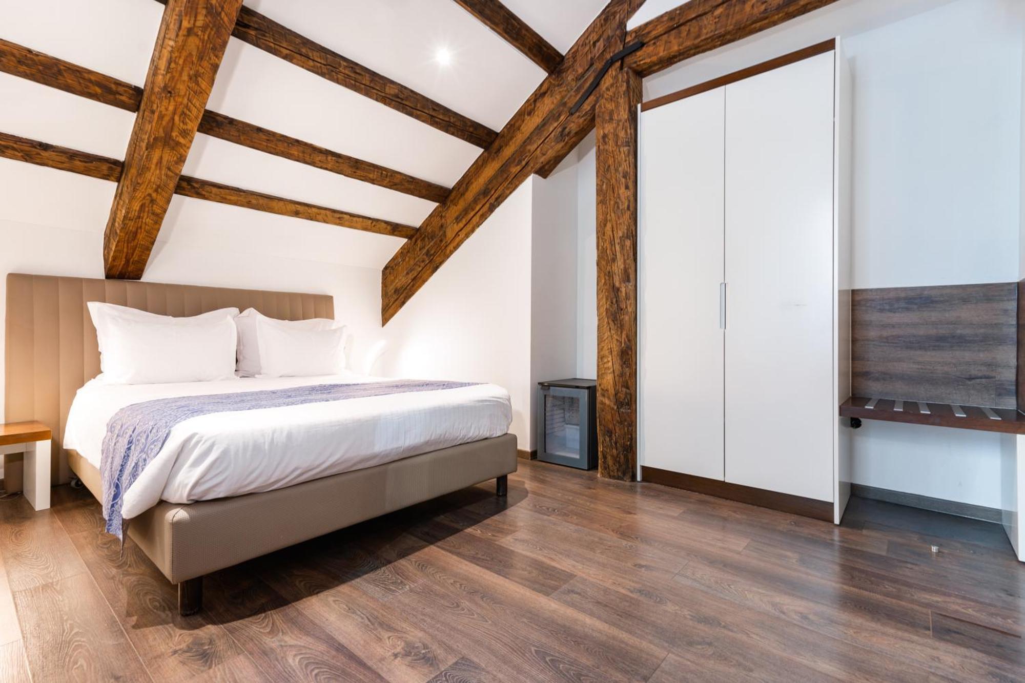Azur Palace Luxury Rooms Split Exterior foto