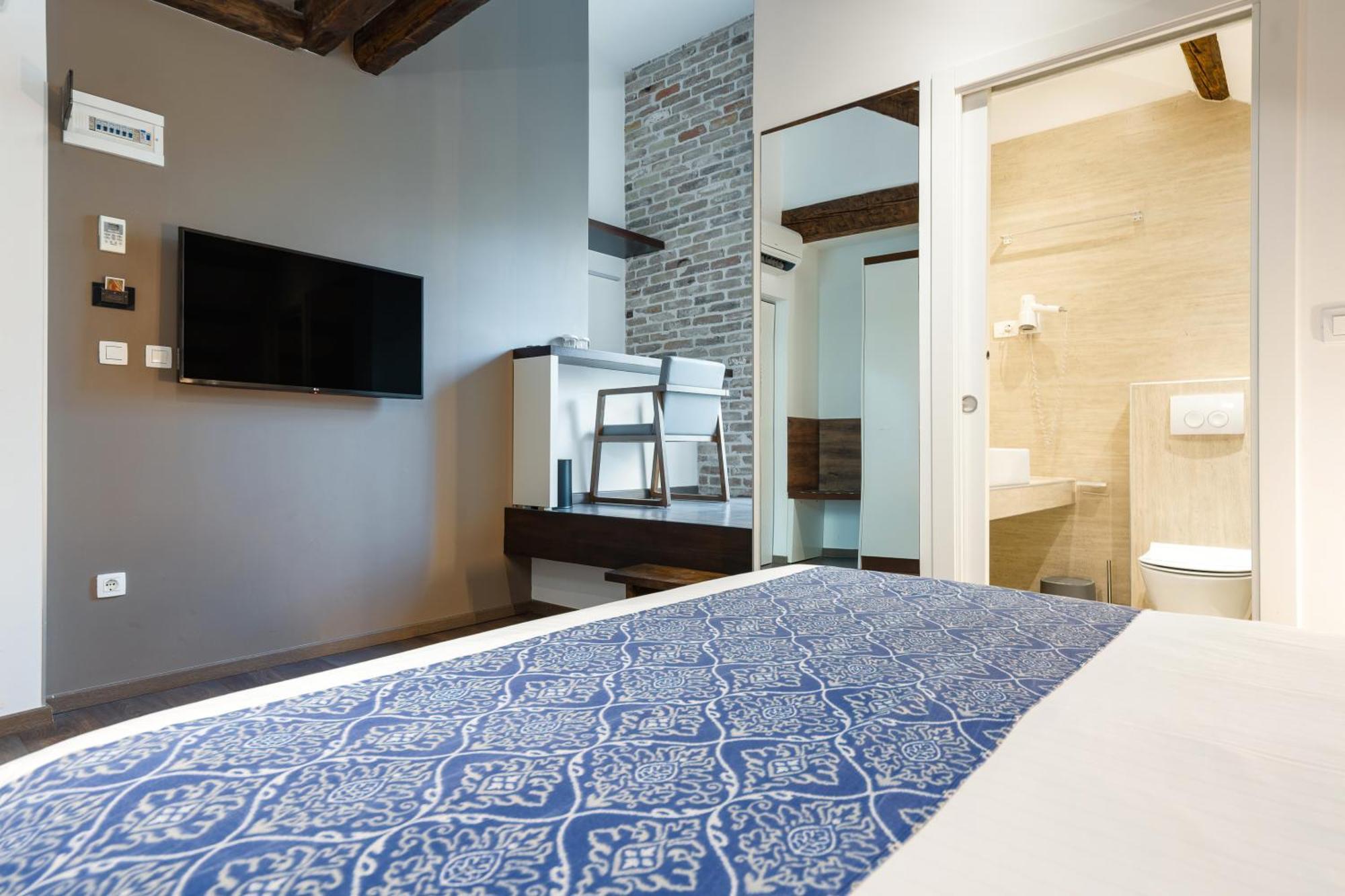 Azur Palace Luxury Rooms Split Exterior foto