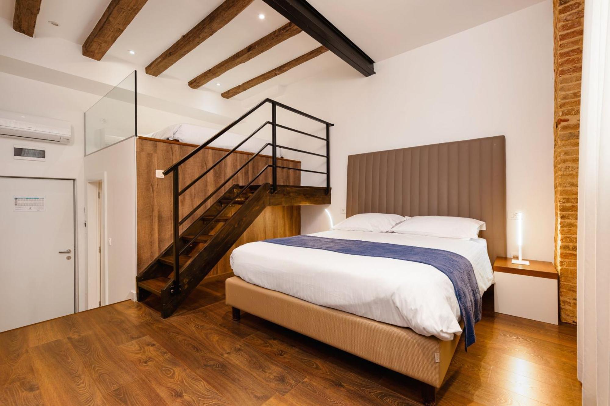 Azur Palace Luxury Rooms Split Exterior foto